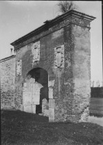 Porta Catena and salient