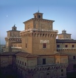 Pietra detta Wor bas, Castello Estense, Torre dei Leoni